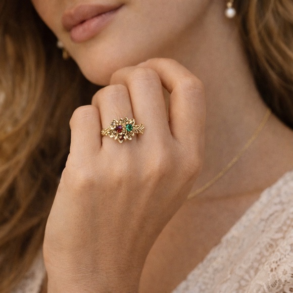 Jewelry - BEAUTIFUL LADIES YELLOW GOLD 10K BIRTHSTONE RUBY, PERIDOT RING 7.75